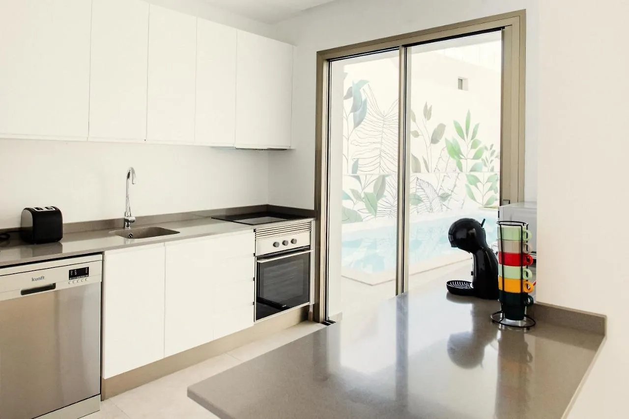 Villa Eden 아데제